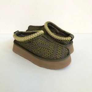 UGG WOMEN TAZZ MAXI BURNT OLIVE SHEARLING LINED PLATFORM SHOE US 8 / EU 39 /UK 6